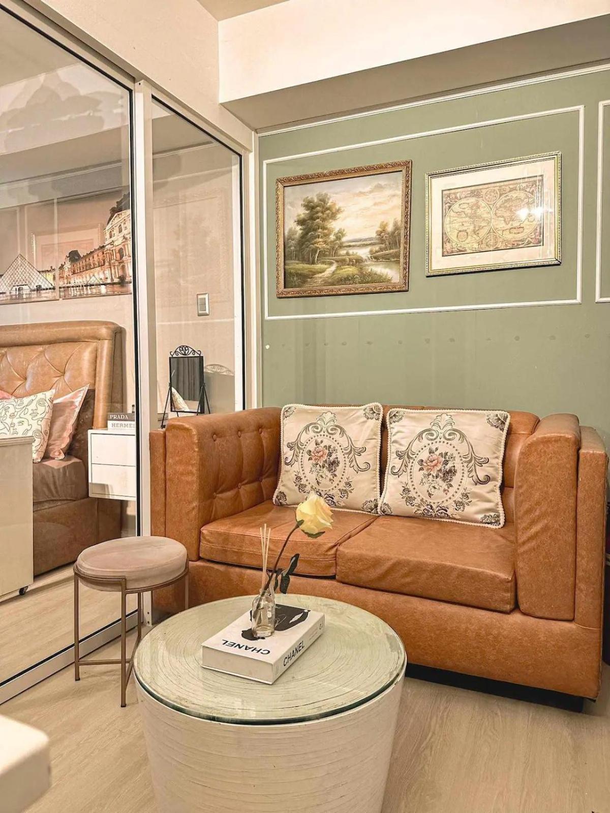 Beach Front Living In The Heart Of The City, Azure Residences Manila Esterno foto